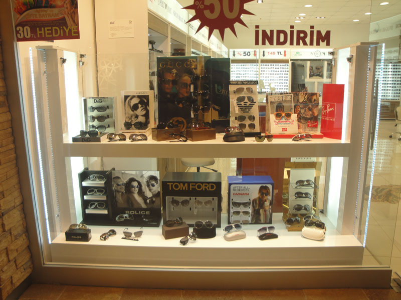 Vitrin dekorları